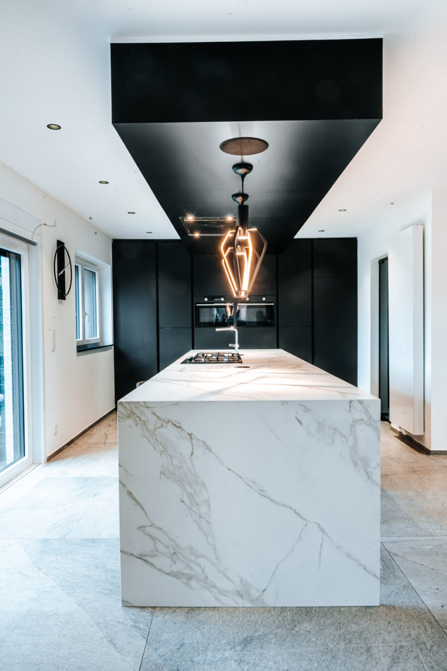 Plan de travail en Neolith Calacata